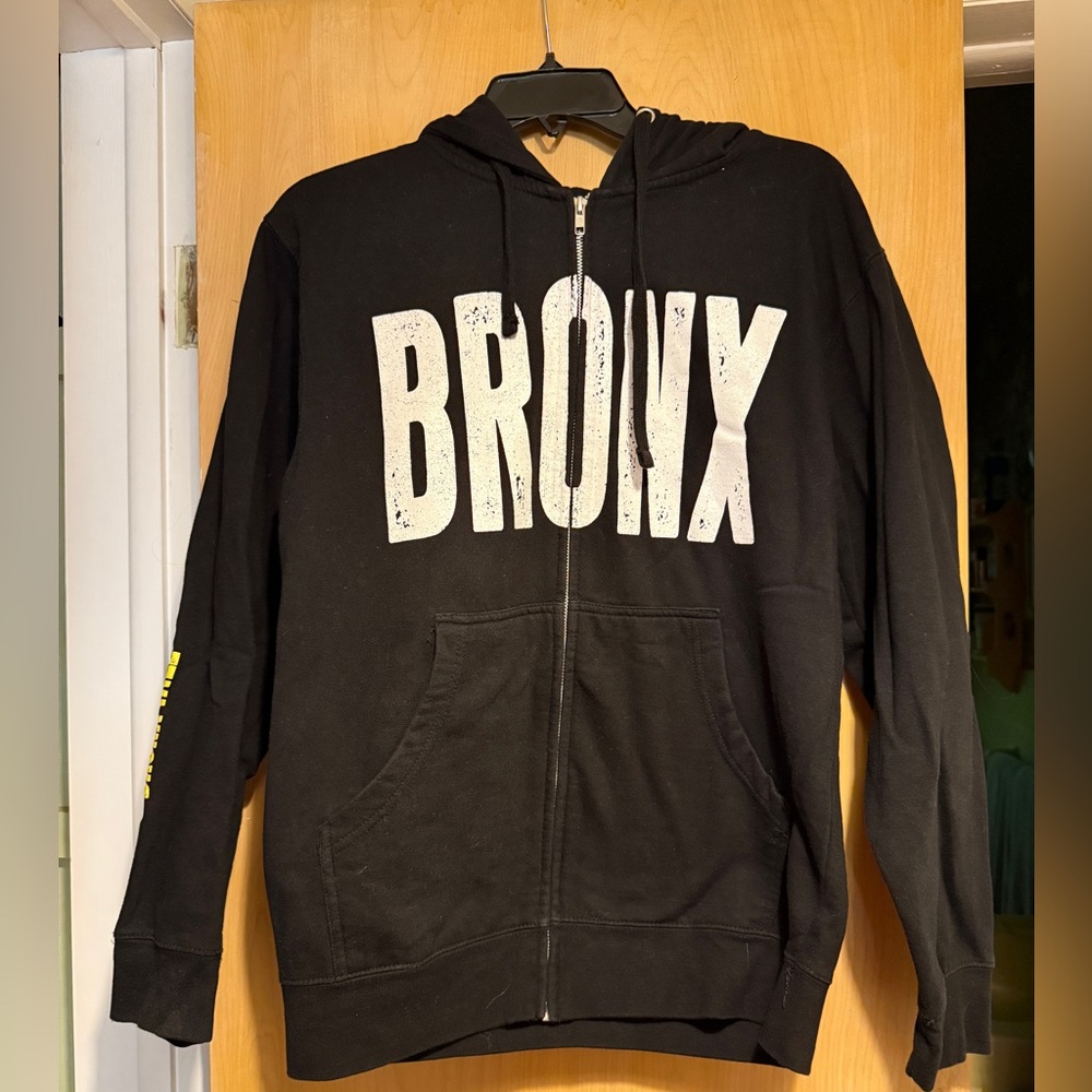 A Bronx Tale Musical Broadway Zip-Up Hoodie Size Small